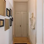 Kamour - 2 Bedrooms And Balcony In Baixa Apartment *