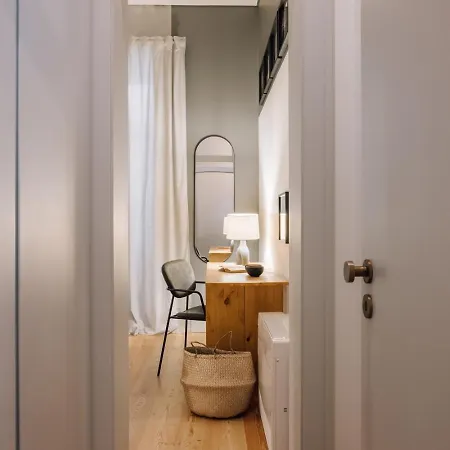 Kamour - 2 Bedrooms And Balcony In Baixa