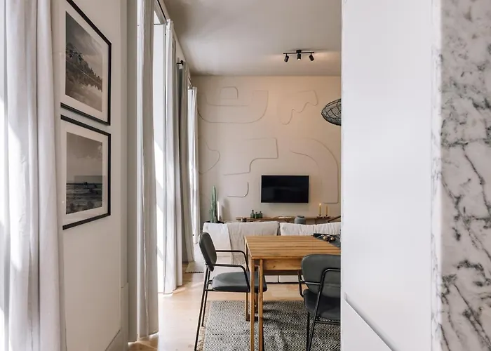 شقة Kamour - 2 Bedrooms And Balcony In Baixa *